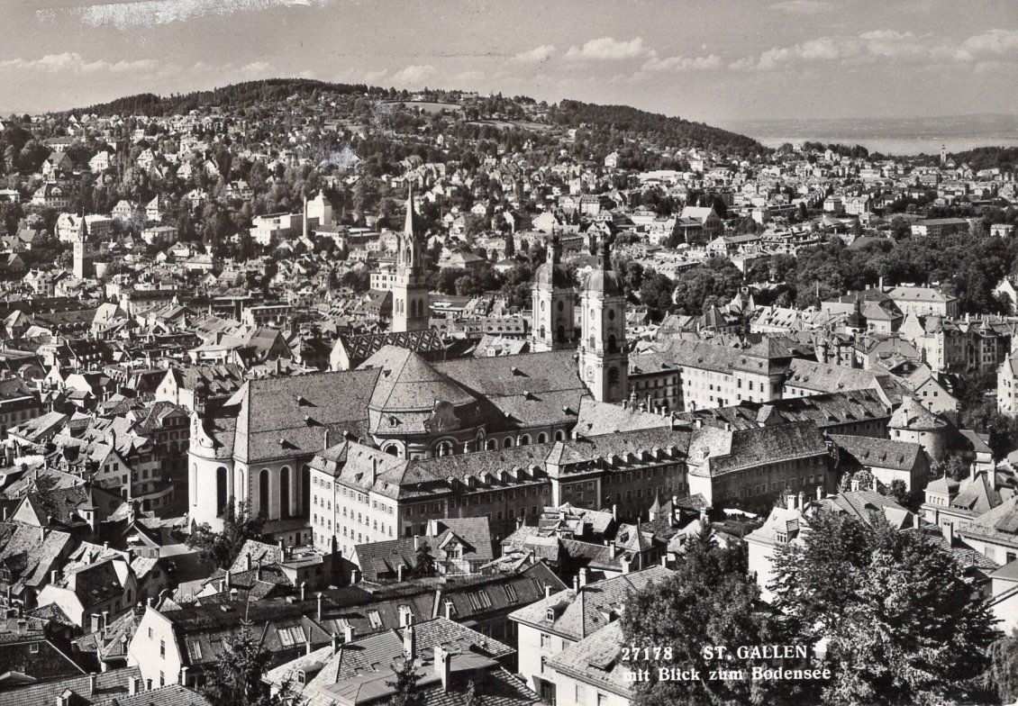 Cartoline postali: St. Gallen mit Kloster 1969. – Usato da St. Gallen venduto da Epu
