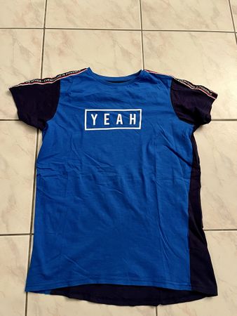 T-shirt Taille 170 ou XS