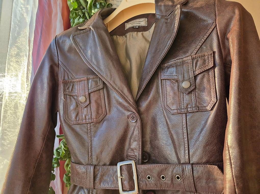 Mäntel: Echt Lederjacke Schokkobraun 38 – Gebraucht aus Zürich von anastacia03 3