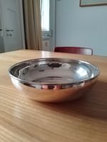 Formschöne versilberte Schale, hochwertige Verarbeitung