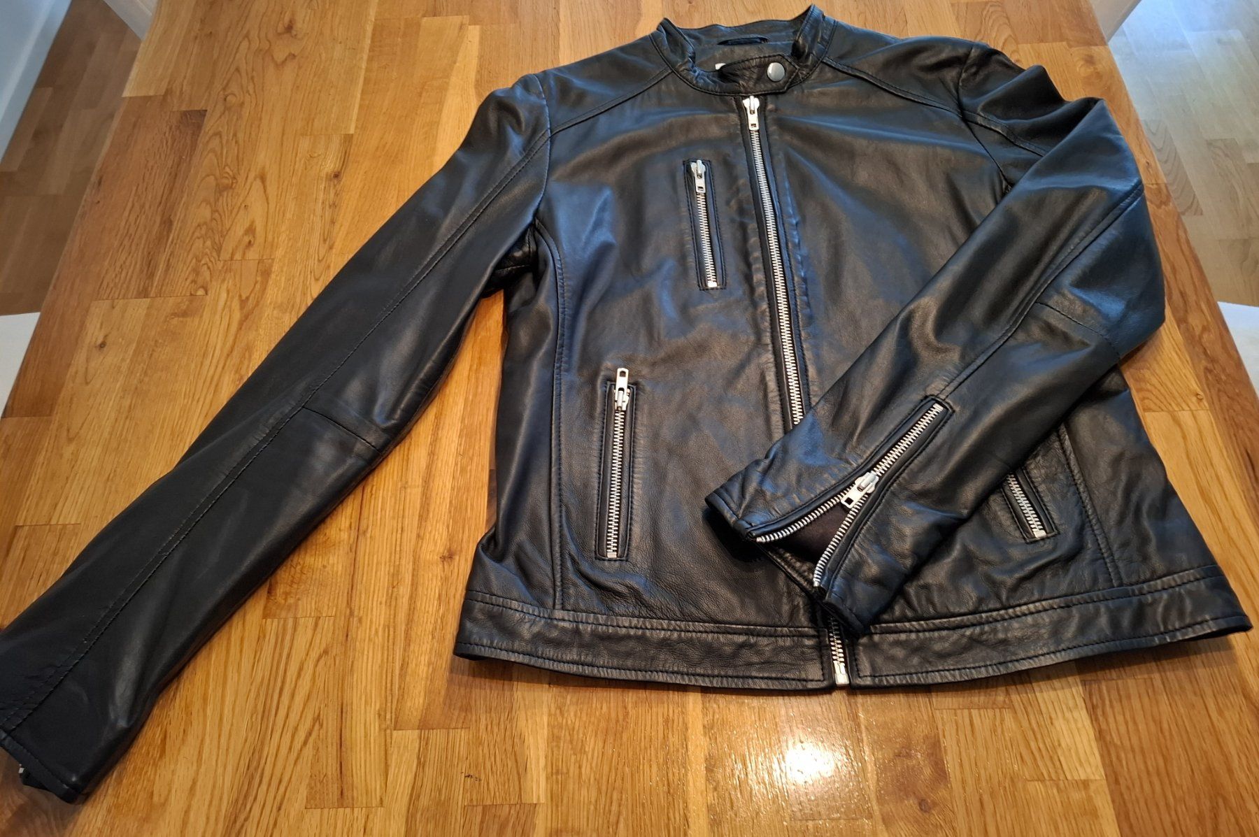 Jacken: Damenlederjacke – Neu (gemäss Beschreibung) aus Romanshorn von leogala 2
