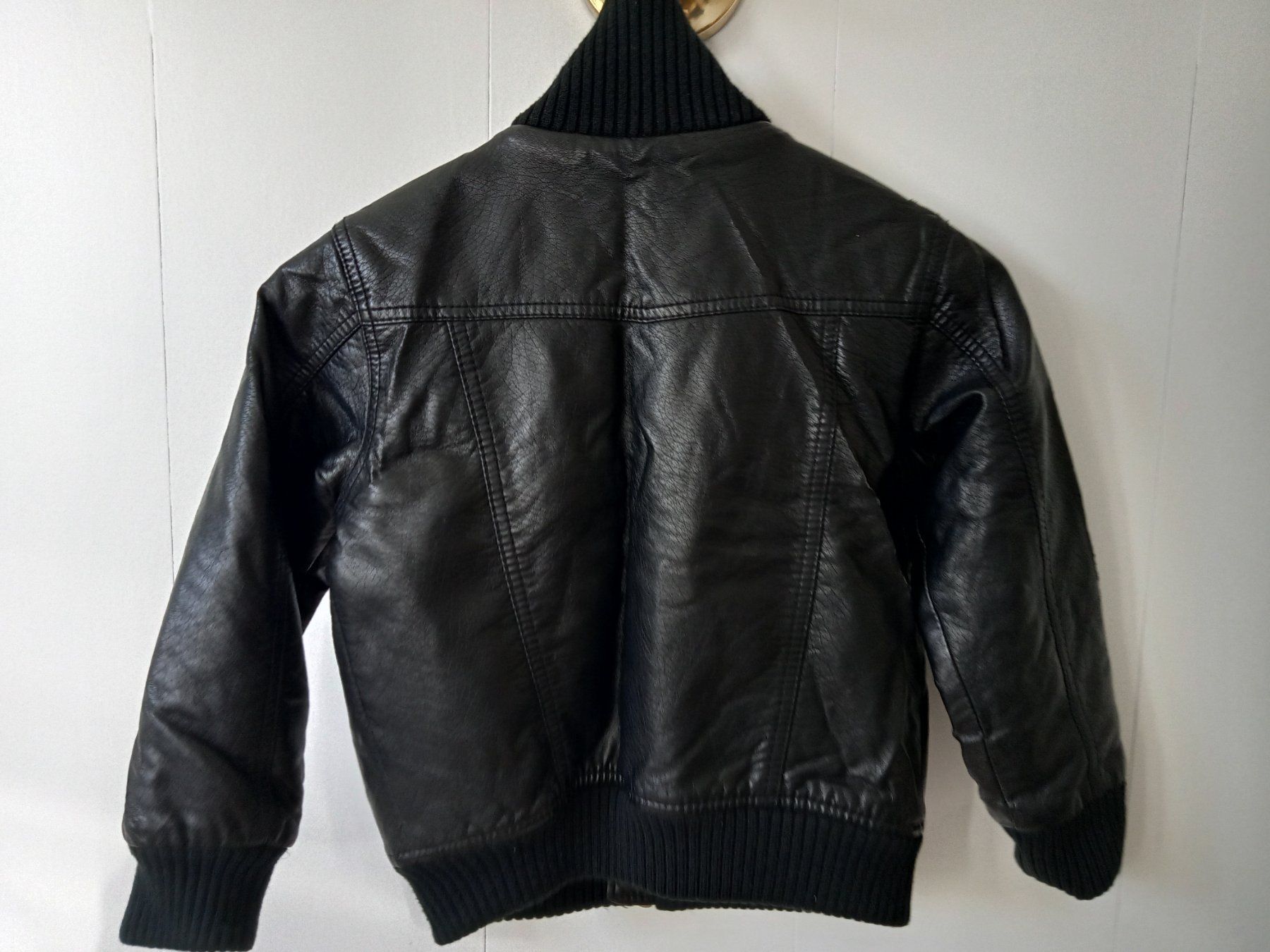 Vestes & Manteaux: Kinderjacke – D'occasion à Zürich par kitsune 4