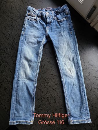 Tommy Hilfiger Jeans Grösse 116