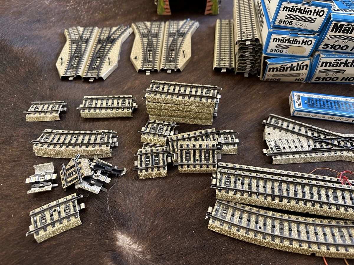 Märklin Modellini di ferrovie: Märklin Konvolut ca. 150 Stück – Usato da Lupsingen venduto da New-Haven 3