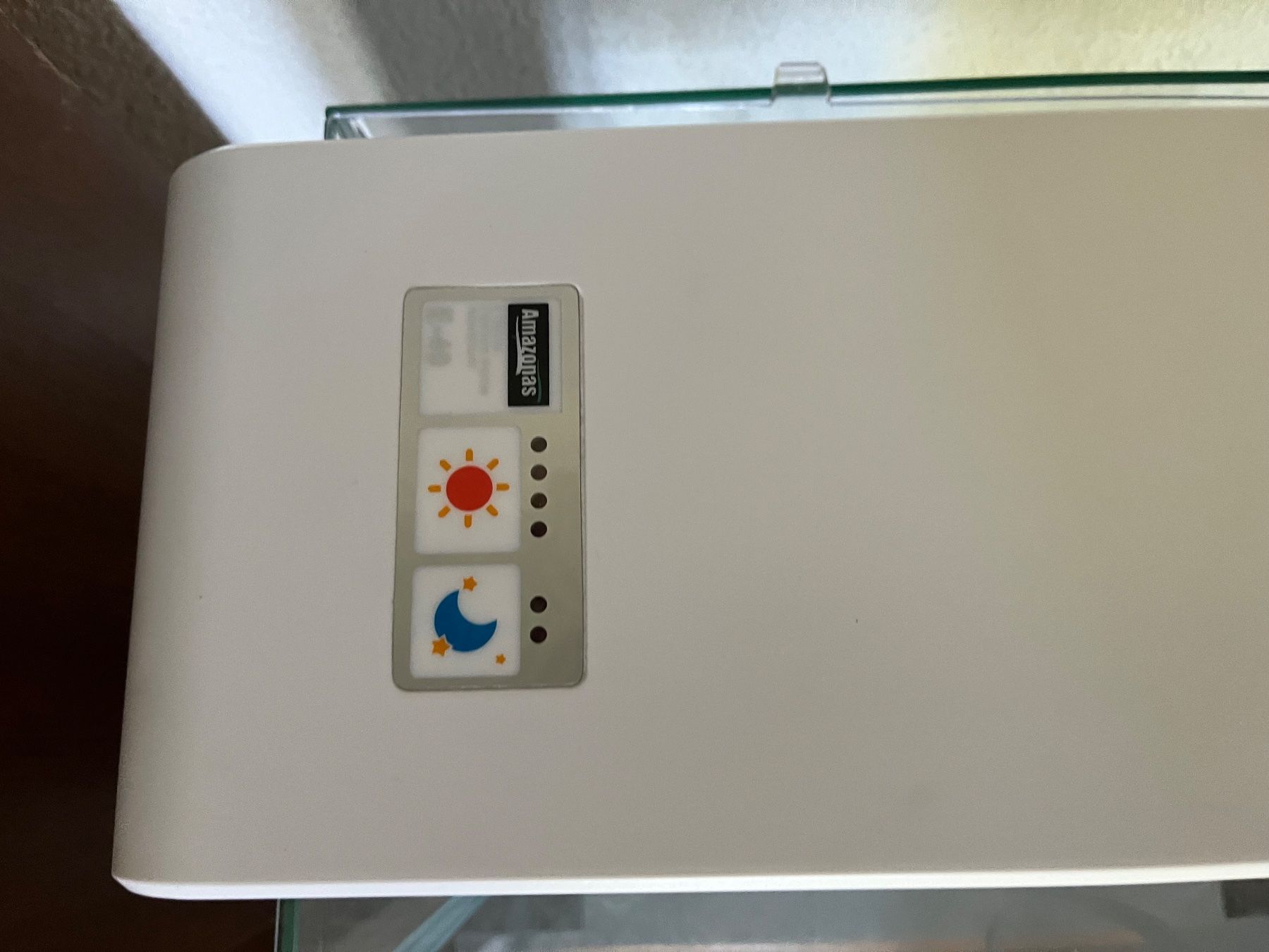 Amazonas Acquari: Amazonas LED Aquarium E40, weiss – Usato da Bäretswil venduto da jera77 1