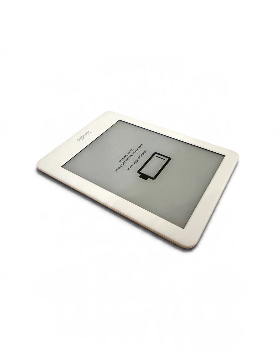 Amazon Tablettes PC: Amazon Kindle E-Reader Weiss – Mit Ladekabel – Neuf (Voir description) à Weinfelden par suzanaa.9 1