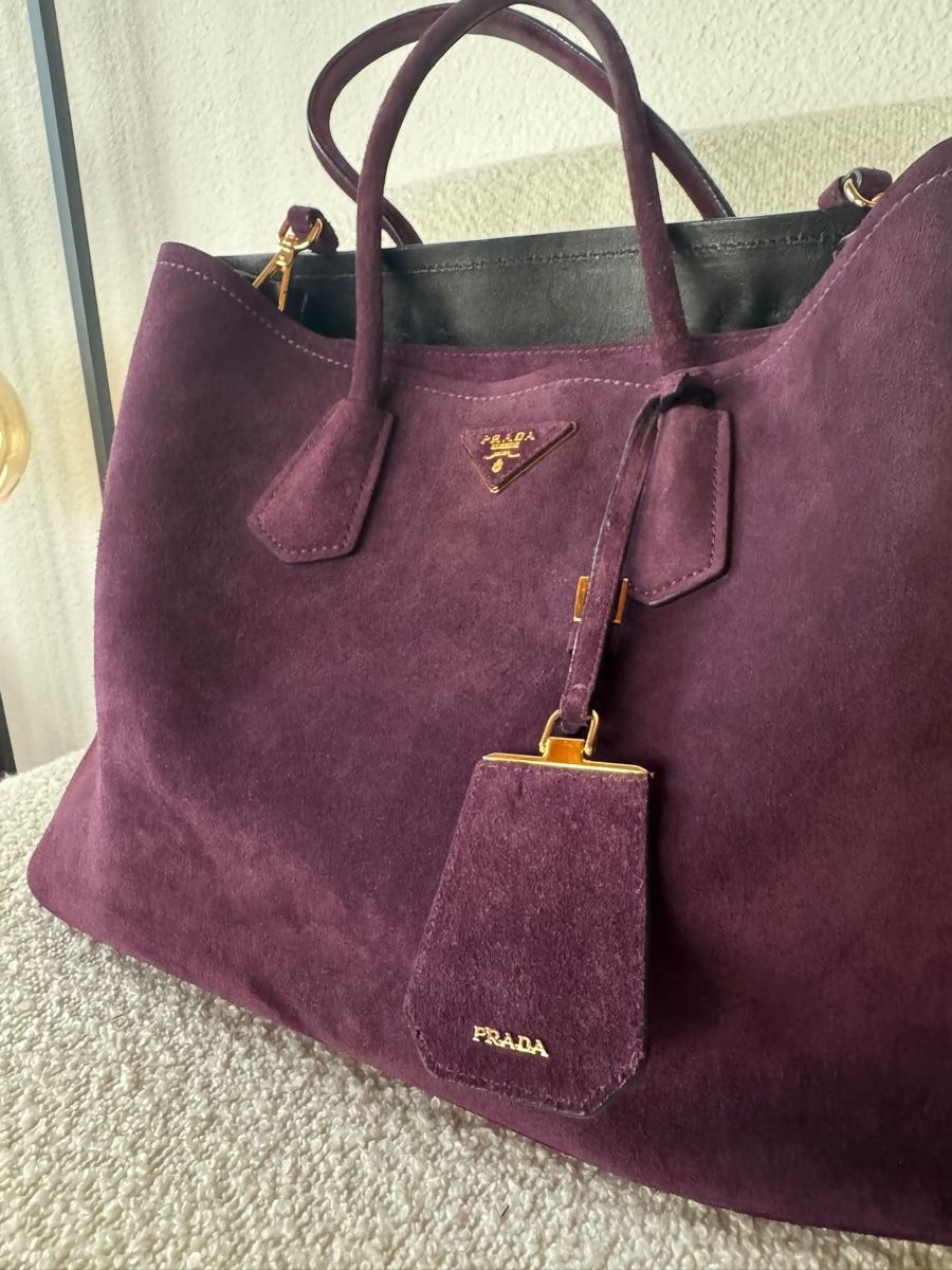 Prada Borse da donna: Prada Suede Double bag, Dark Purple – Usato da Twann venduto da shk_g6st
