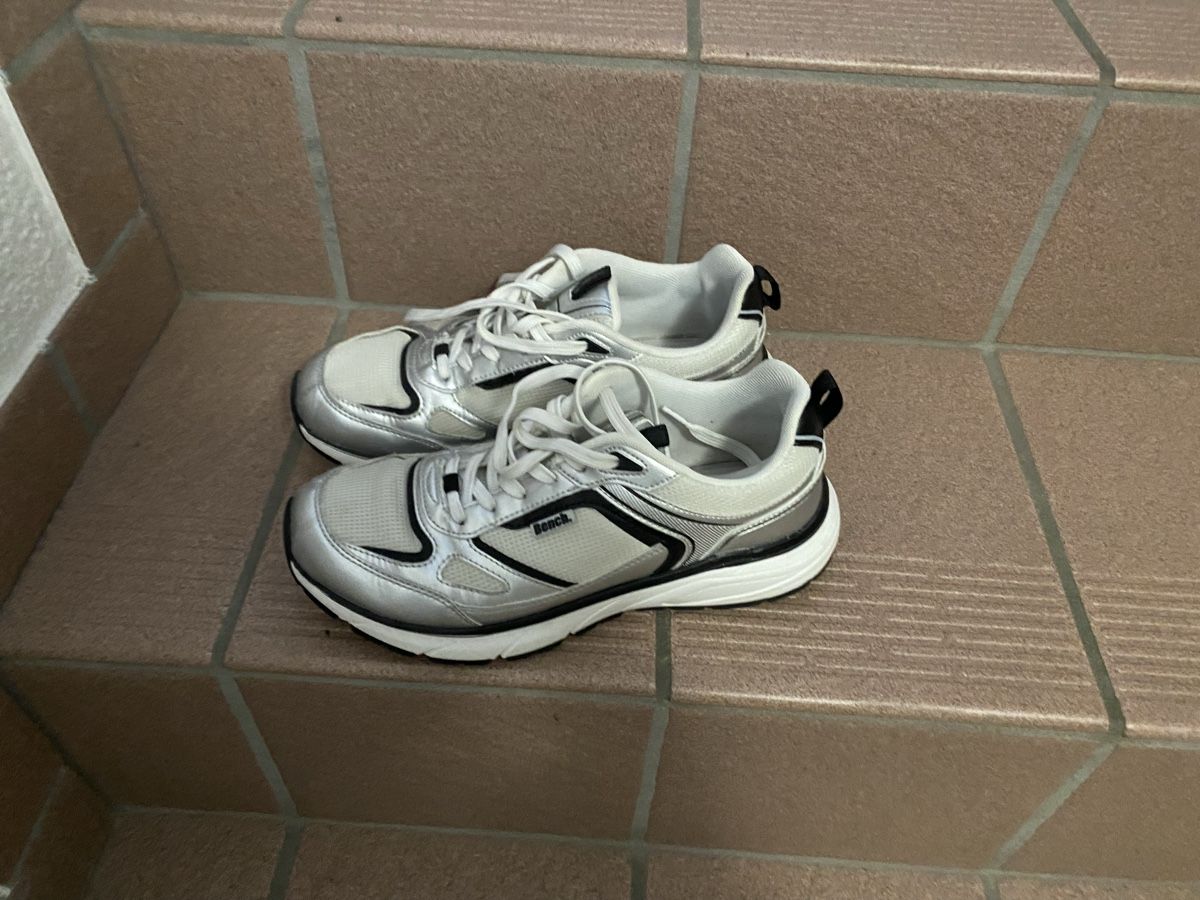 Bench Scarpe da donna: Bench Turnschuhe Gr 40 – Usato da Amriswil venduto da samettigerli 3
