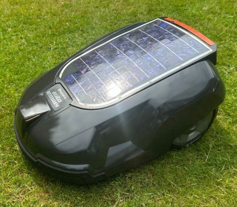 Husqvarna Tagliaerba: Husqvarna automower Solar – Usato da Grenchen venduto da Asus_