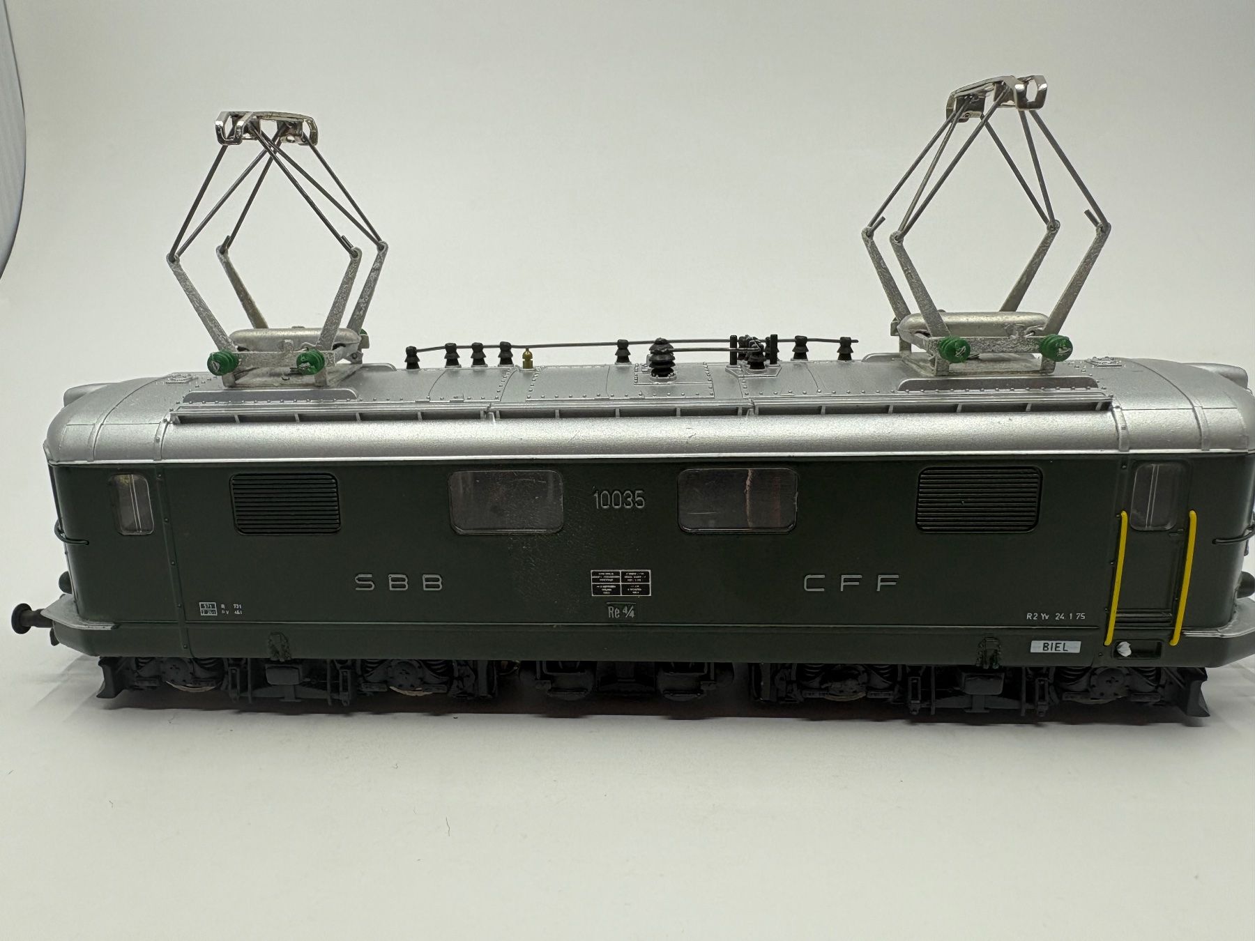 Hag Modelleisenbahnen: Hag SBB Re 4/4 10035 H0 – Gebraucht aus Forch von Hanimann-Robinson 1