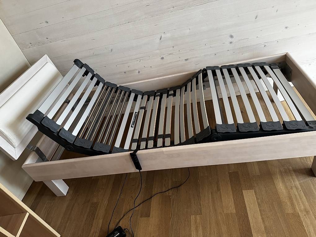 Betten: Verstellbares Einzelbett – Gebraucht aus Luzern von cafa2000 1