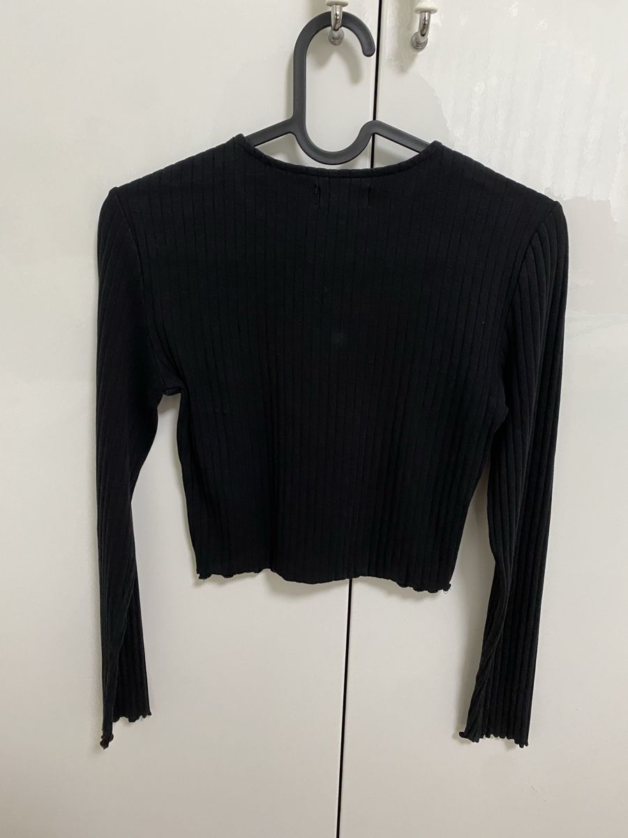 Tops: 2x Damen Langarmshirt, Grösse M – Gebraucht aus Zollikerberg von Jvac2 4