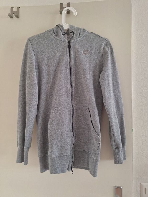 Nike Maglioni & Felpe: Nike Kapuzenpullover Hoodie Gr. S grau Damen Übergangsjacke – Usato da Worb venduto da nfsolutions