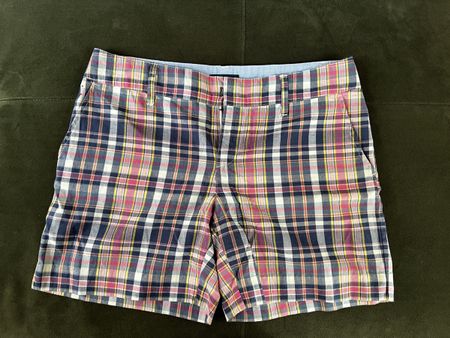 Unbenutzte Ralph Lauren Shorts, Gr. 16, blau-rosa kariert