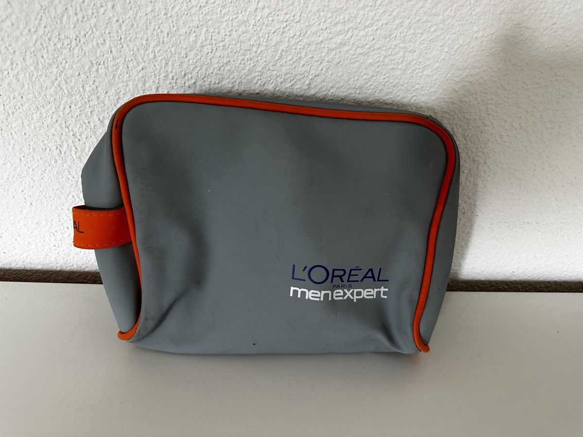 Trousses de maquillage: Necessaire L‘OREAL – D'occasion à Zürich par Gadgets2020