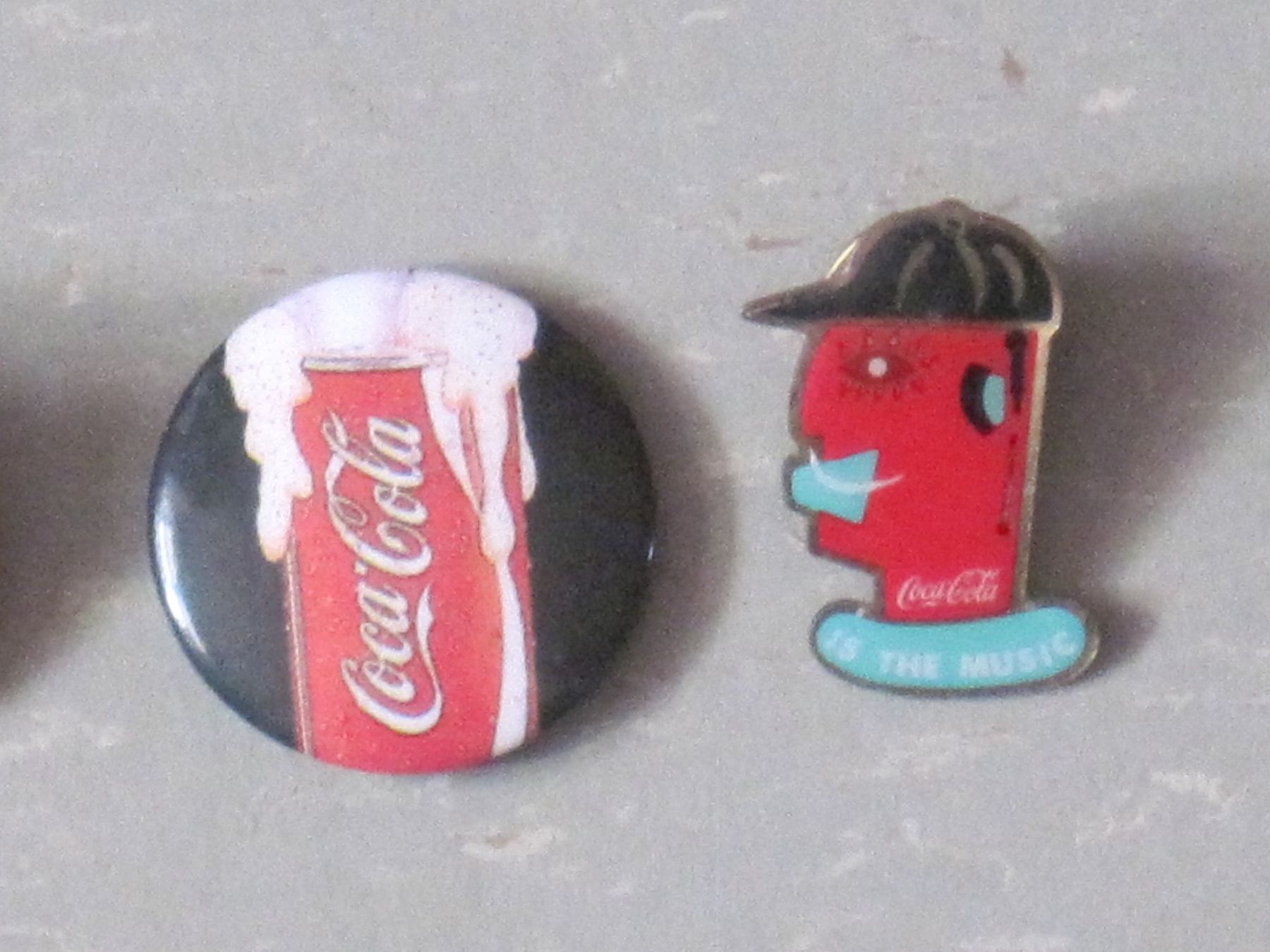 Coca-Cola Placchette & Badge: Coca Cola Pin – Usato da Feuerthalen venduto da mam_5l7b 2