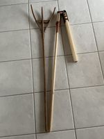 Antike Heugabel und Dreschflegel