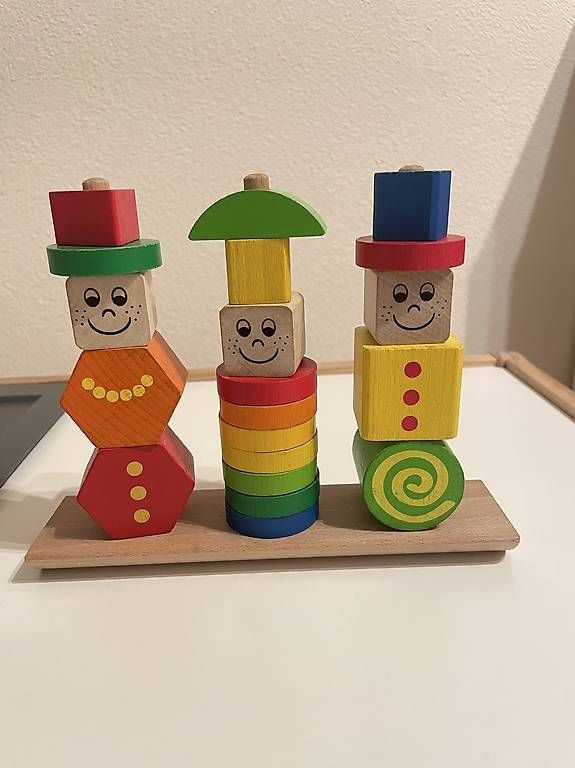 Jouets: Eichhorn Stapelspiel – D'occasion à Gränichen par ang_p8k6