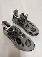 Adidas Sneakers Pharrell Williams grau wie neu