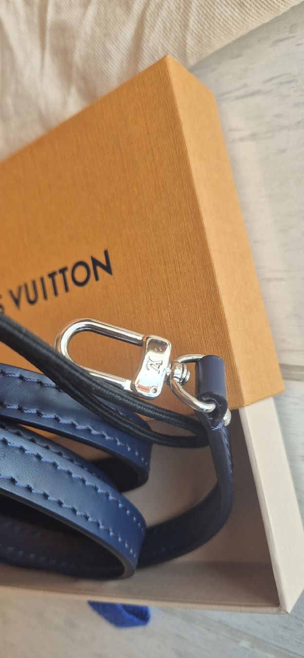Louis Vuitton Altro in  Abbigliamento & Accessori: Bandoulière sac speedy 30 bleu – Nuovo e nell'imballaggio originale da Mauborget venduto da Chanson 3