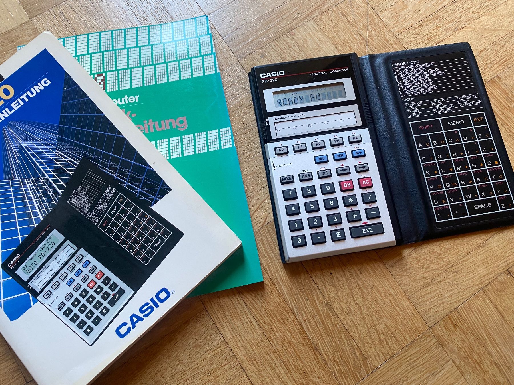 Casio Calcolatrici tascabili: Casio PB-220 Pocket Computer aus 1986 – Usato da Adliswil venduto da synchrot