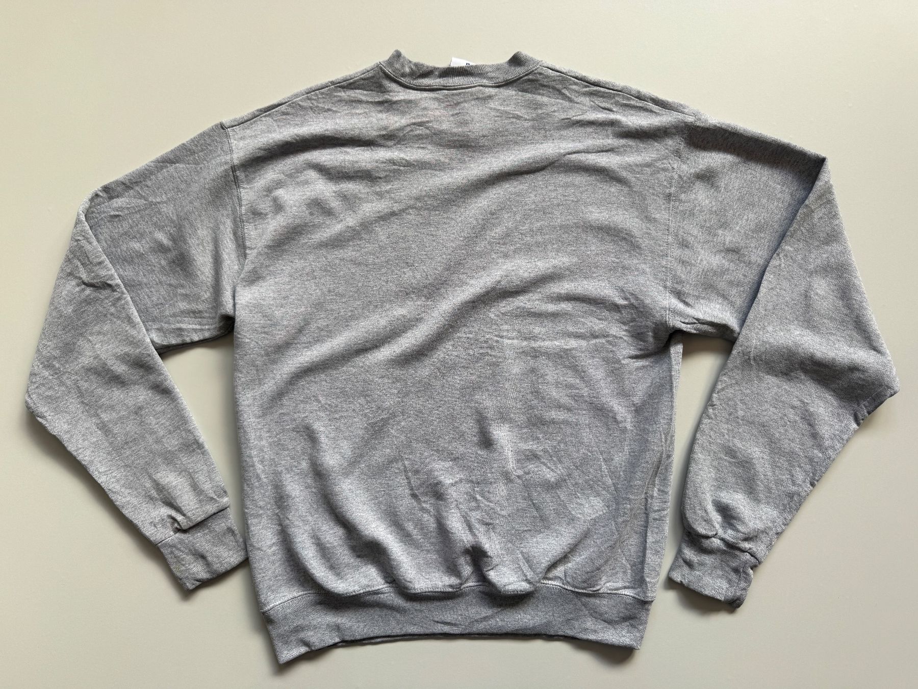 Champion Maglioni & Felpe: Champion Sweatshirt pullover crewneck Sz M – Usato da Neuchâtel venduto da _Easy_to_Find_ 7