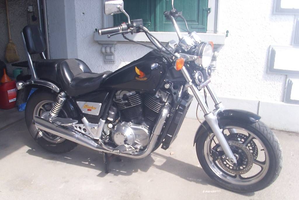 Chopper: Honda VT1100 C Shadow – Gebraucht aus Bütschwil von Eiche012 1