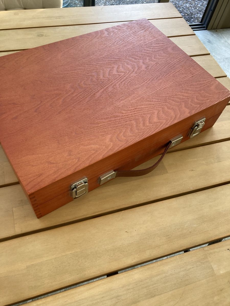 Reisekoffer: Holzkoffer – Gebraucht aus Laupen BE von stef_h 1