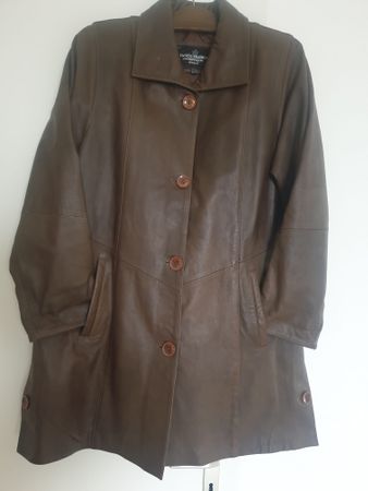 braune Lederjacke