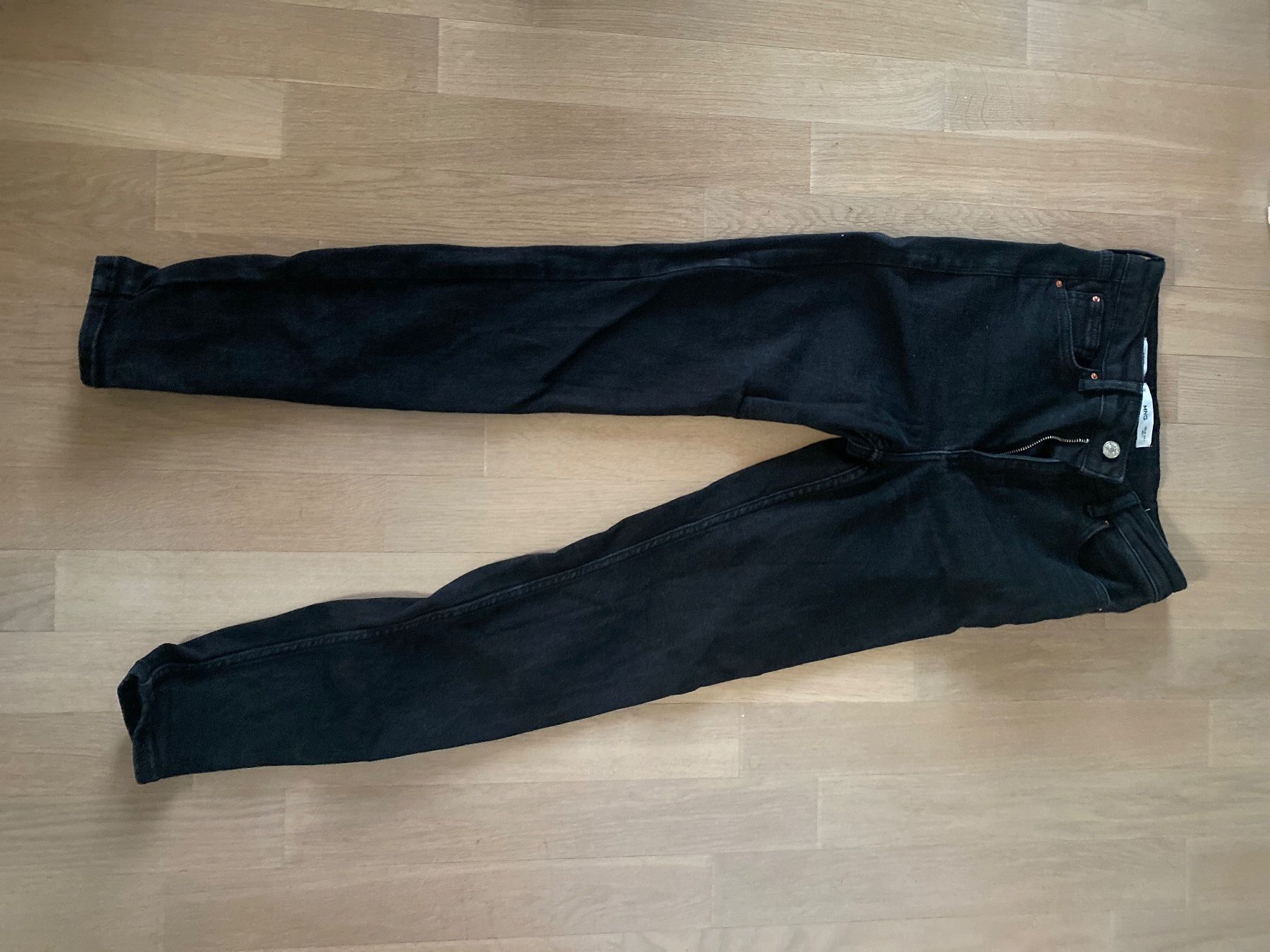 Mango Jeans: Jeans – D'occasion à Ettingen par gaggalari