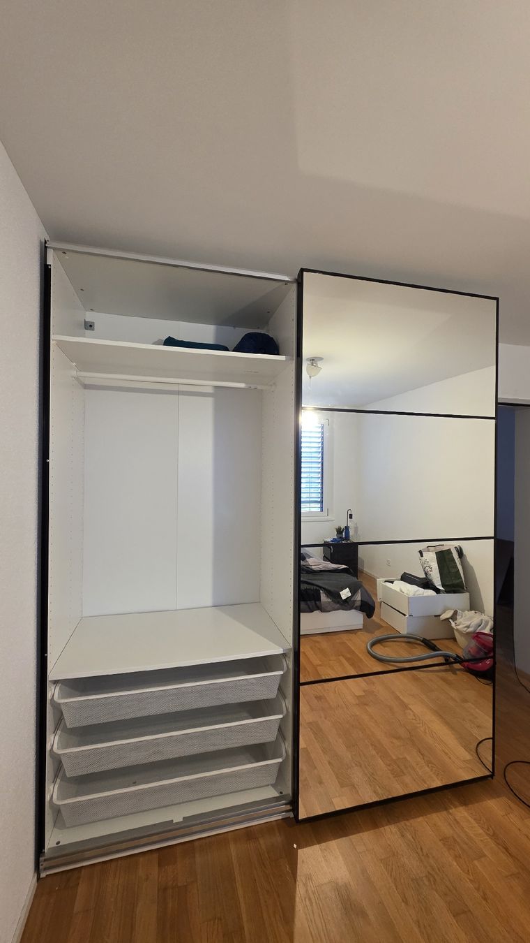 Ikea Armadi: Ikea PAX Schrank - 200x236x58 – Usato da Arbon venduto da le1_2xq7 4