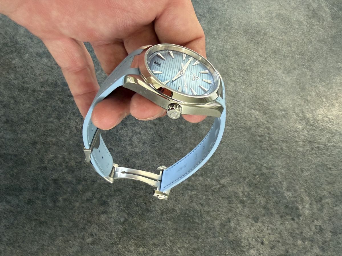 Omega Uhren: Omega seamaster – Neu und originalverpackt aus Neuenegg von M8219 4