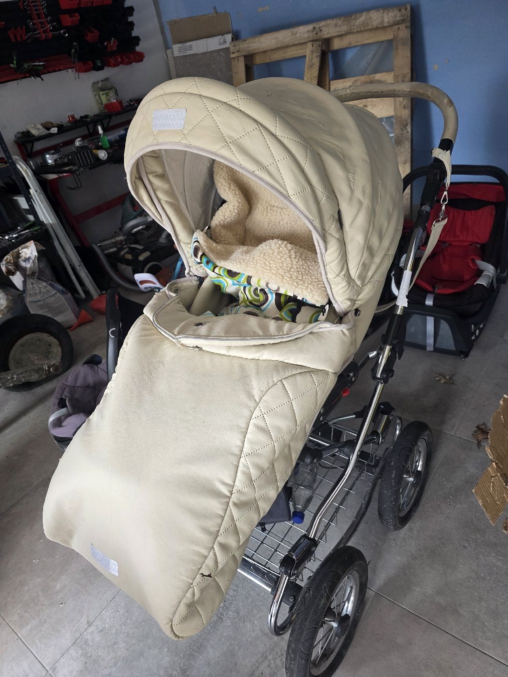 Kinderwagen: Kinderwagen mit Fusssack – Gebraucht aus St. Margrethen SG von Alpinemoebel