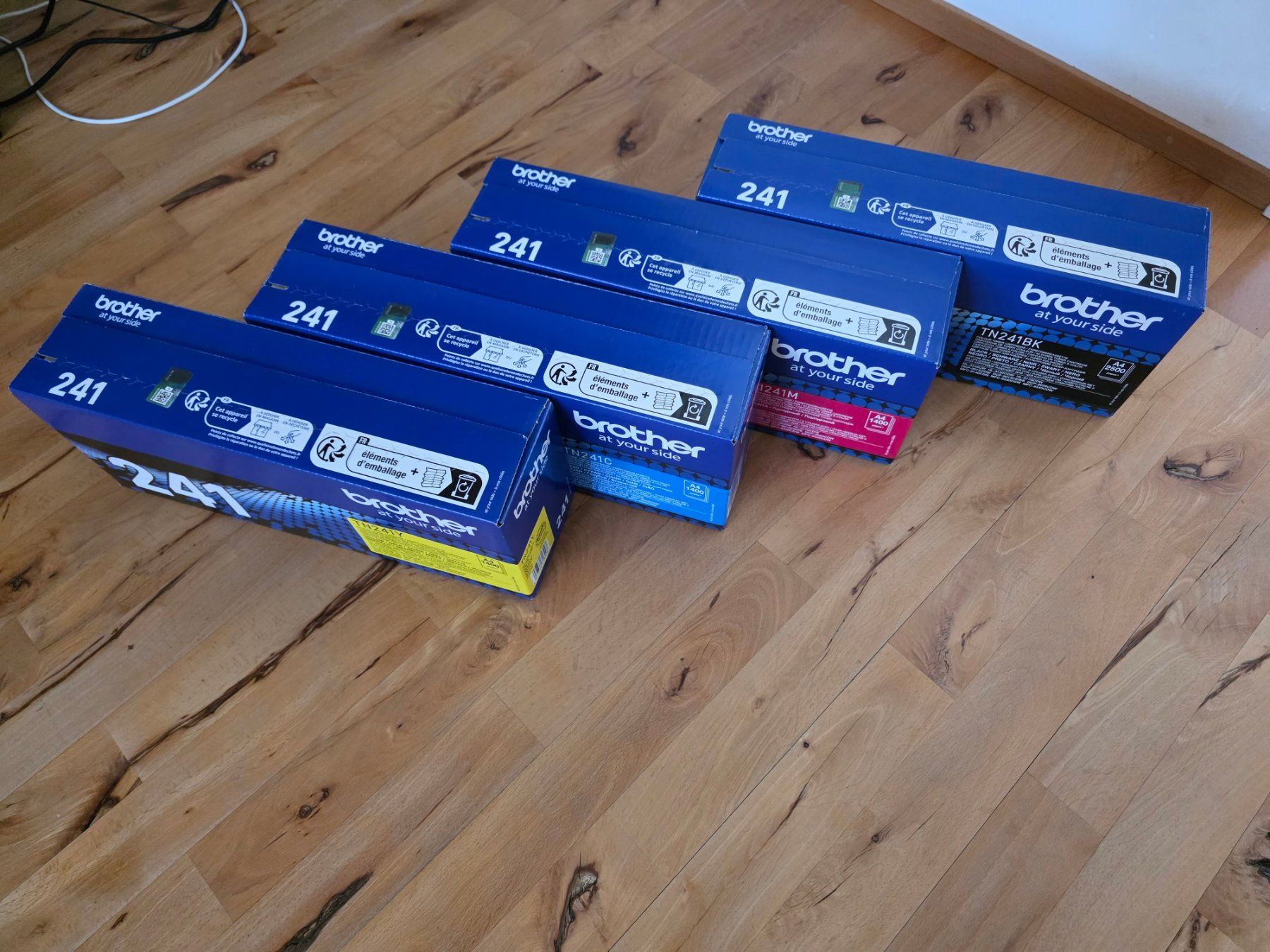 Brother Druckerpatronen & Toner: Brother Tonerkartuschen-Set TN-241 – Neu und originalverpackt aus Wängi von Uevi