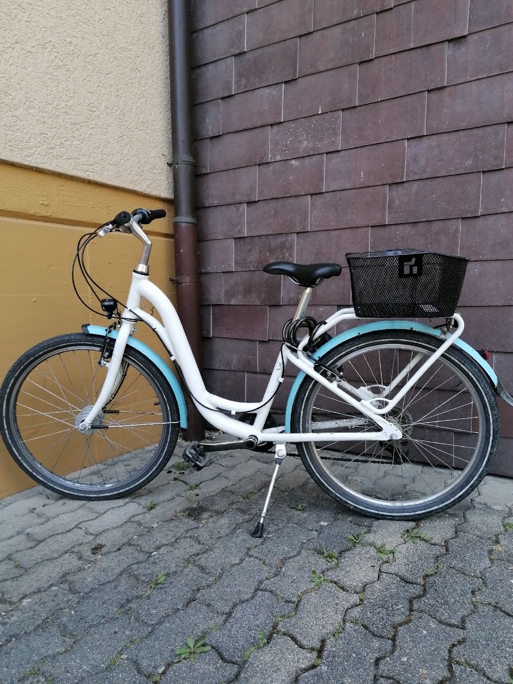 Velos: Kindervelo Weiss mit Korb – Gebraucht aus Bützberg von marss09