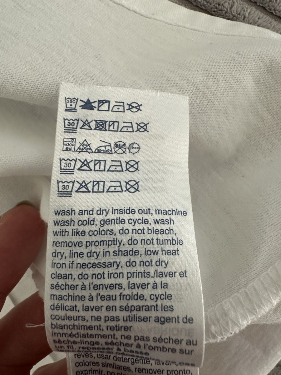 Tommy Hilfiger T-shirt: Tommy Jeans Tshirt – Nuovo (secondo la descrizione) da Winterthur venduto da su_4assd 4
