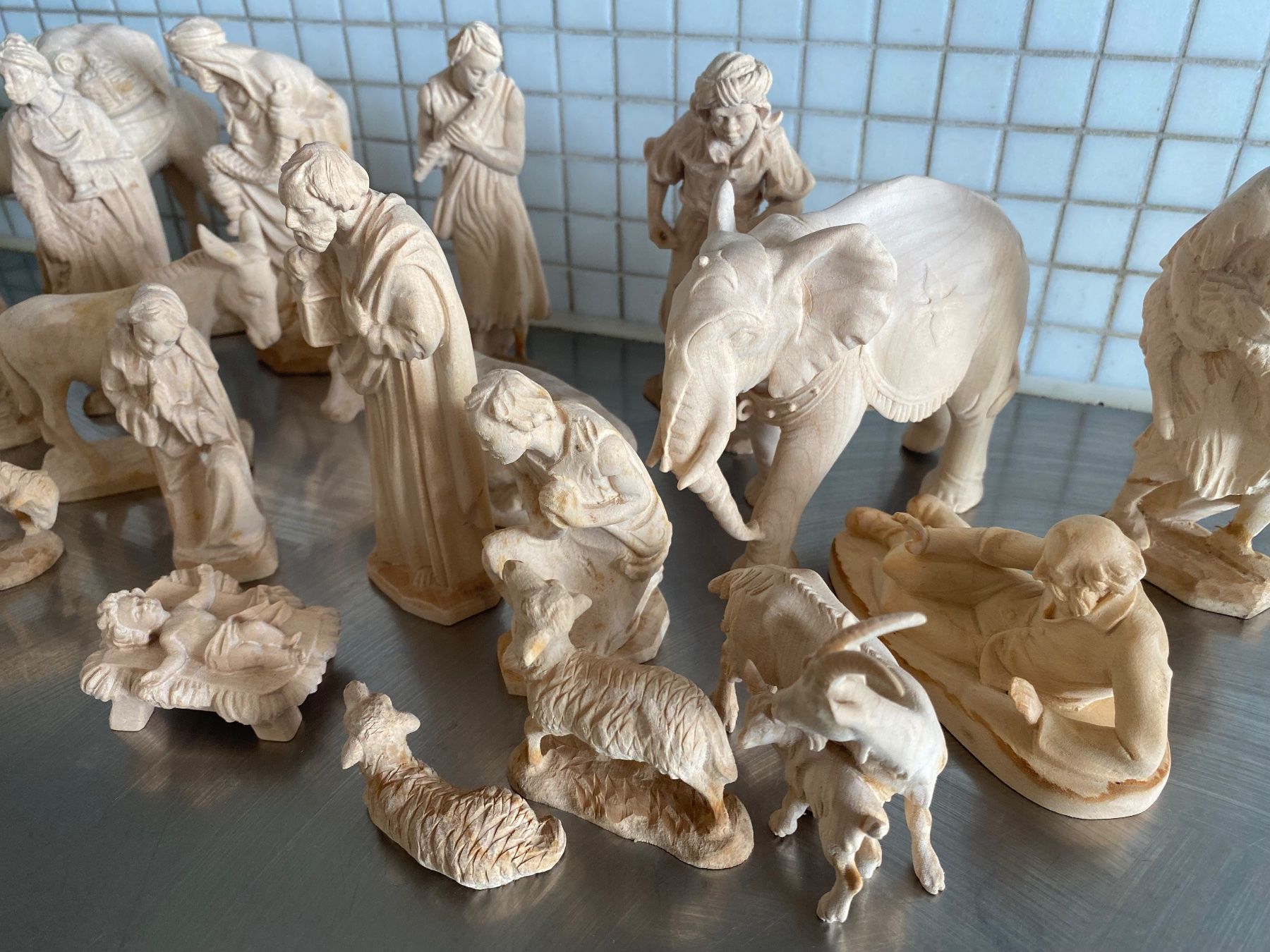Xilografie: Schnitzerei Kunst Krippe Wallnöfer-Grond Müstair – Usato da Solothurn venduto da BORGHAGEN 2
