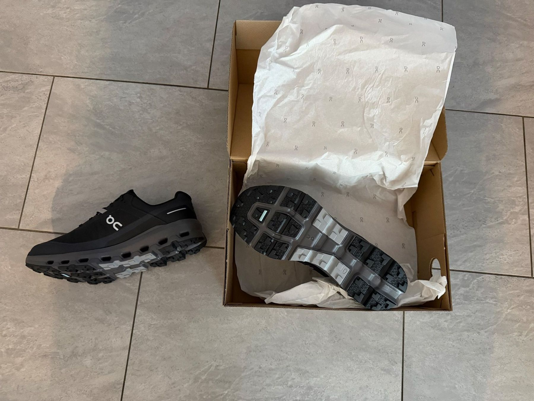 On Scarpe da uomo: On Running M Cloudvista 2 Waterproof - Grösse 43 – Nuovo e nell'imballaggio originale da Bülach venduto da Loredana13 2