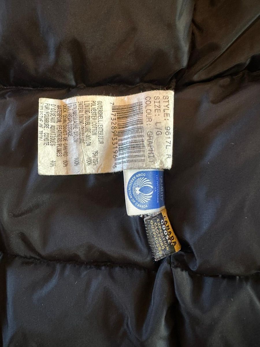 Canada Goose Giacche: Canada Goose Winter Jacke – Usato da Zürich venduto da NicolaLauraJoy 6