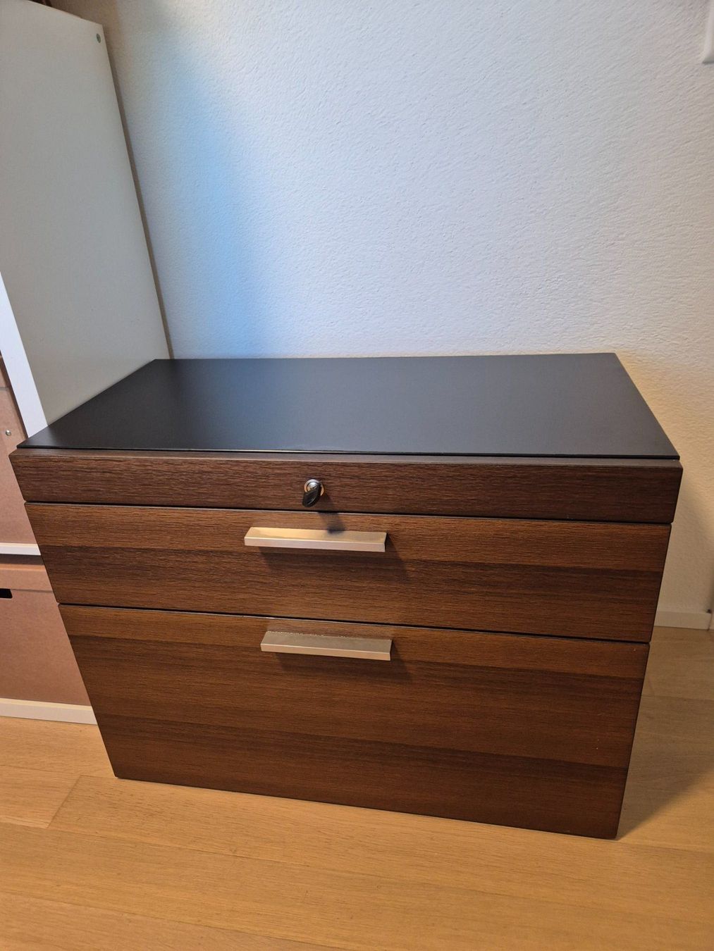 Cassettiere: Edles Büro-Sideboard / Kommode abschliessbar 80cm – Usato da Solothurn venduto da Officialjoshua