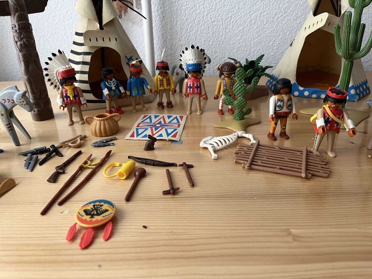 Playmobil Giocattoli: Playmobil Indianer – Usato da Frauenfeld venduto da adj04 4