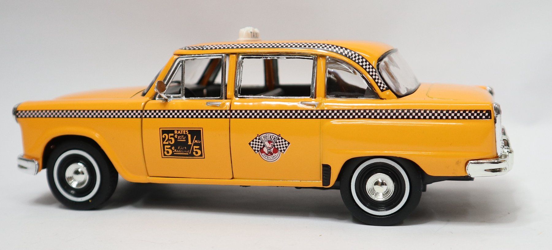 Voitures modèles: 1963 Checker Taxi unbespielt – Neuf (Voir description) à Eschenbach SG par Astalavista 1