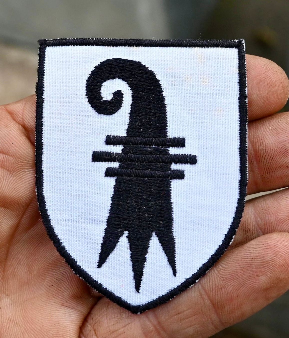 Swiss Placchette & Badge: VINTAGE Badge Kanton Basel-Stadt – Usato da Pfaffhausen venduto da mono_rec