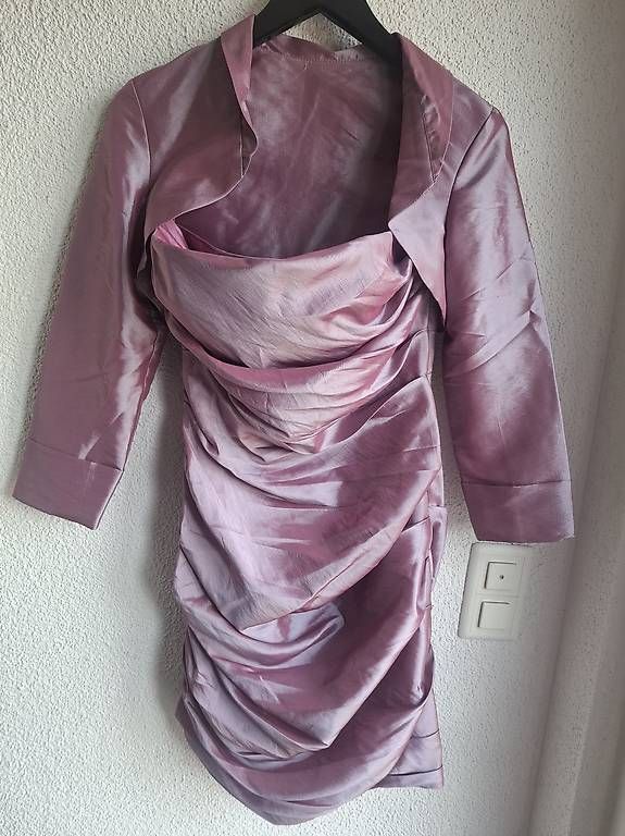 Kleider: Damenkleid – Gebraucht aus Wäldi von Fergiu