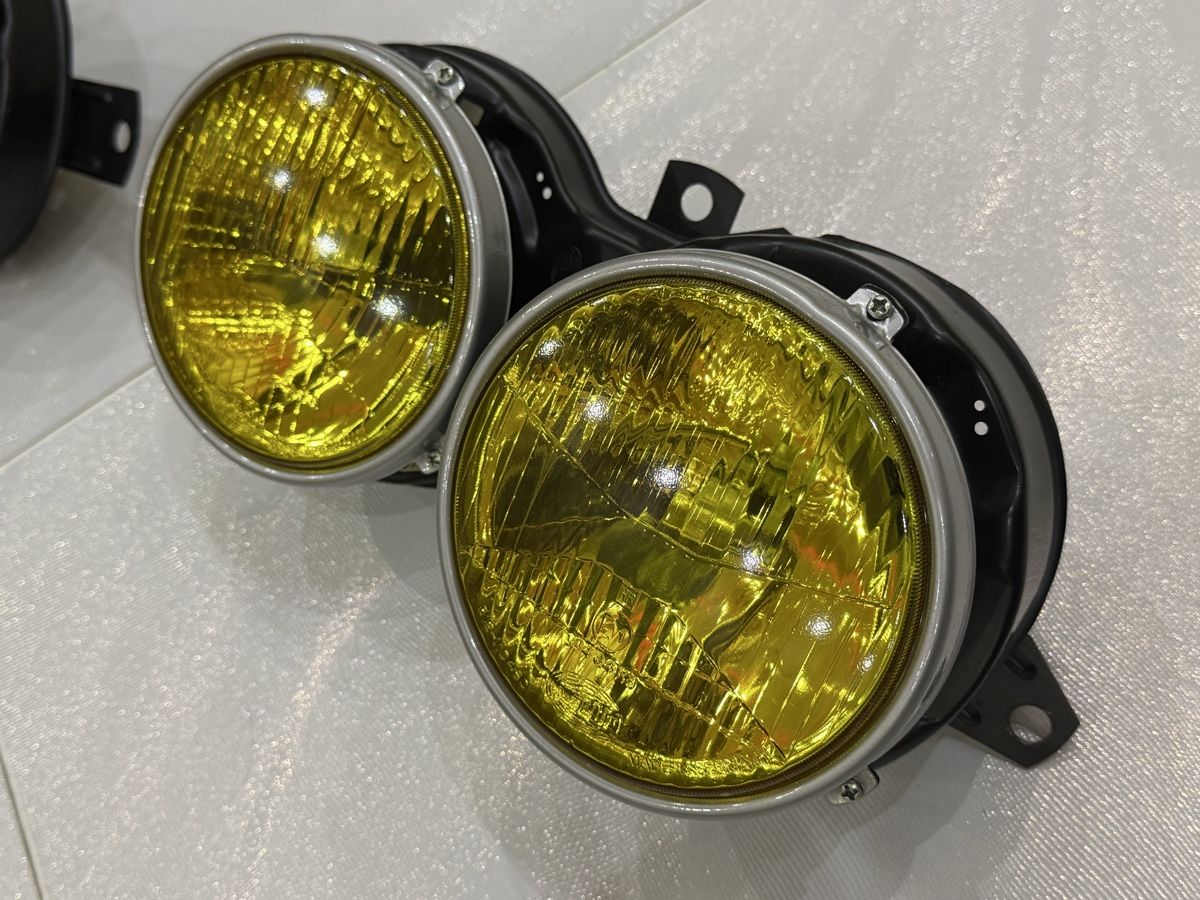Hella Fari: BMW E30 Hella vfl gelbe Scheinwerfer – Nuovo (secondo la descrizione) da Niederhasli venduto da Ajlina1212 6