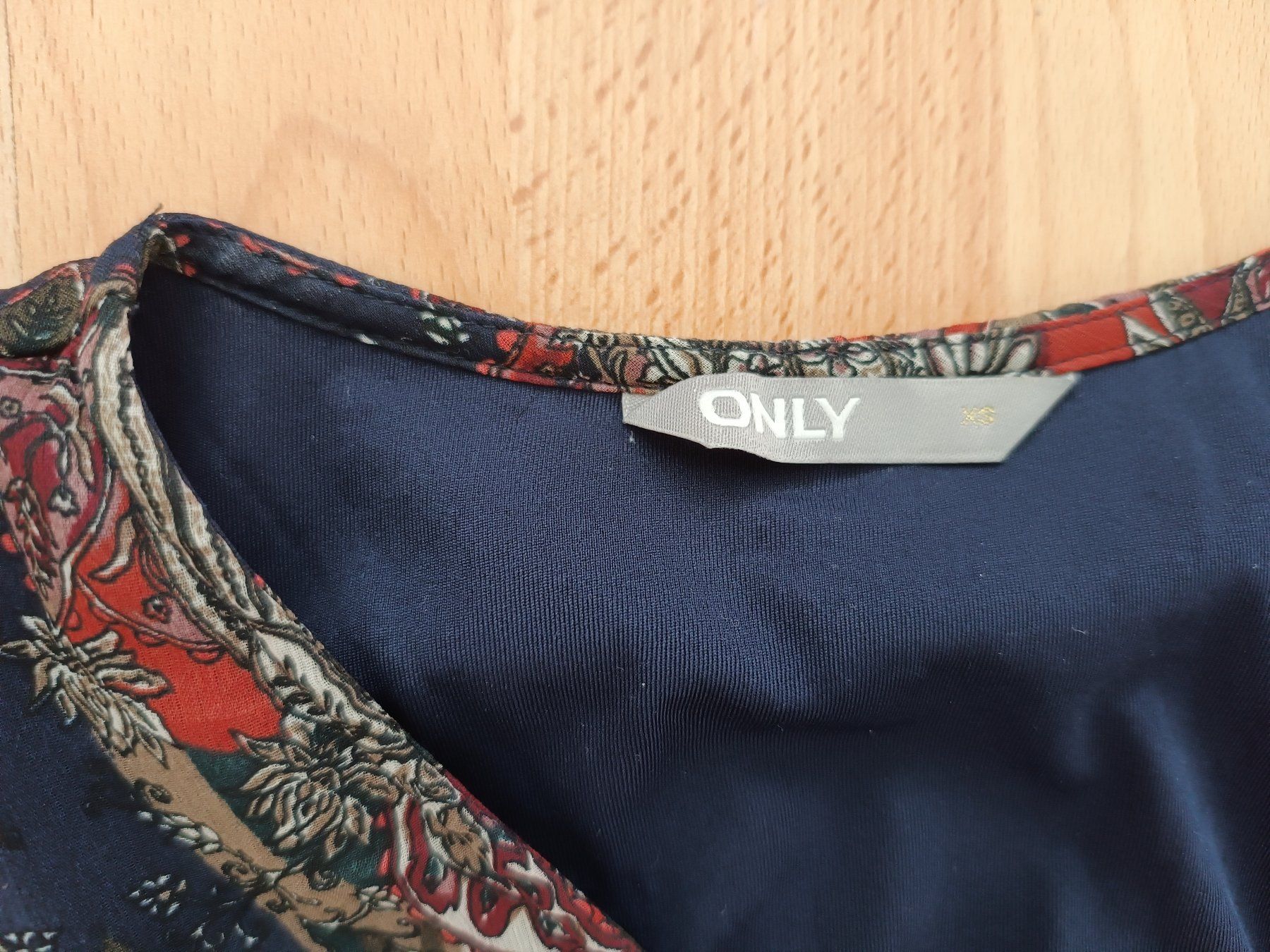 Lotti di vestiti: 4 Sommerkleider grösse XS – Usato da Pfäffikon SZ venduto da Elendir 5