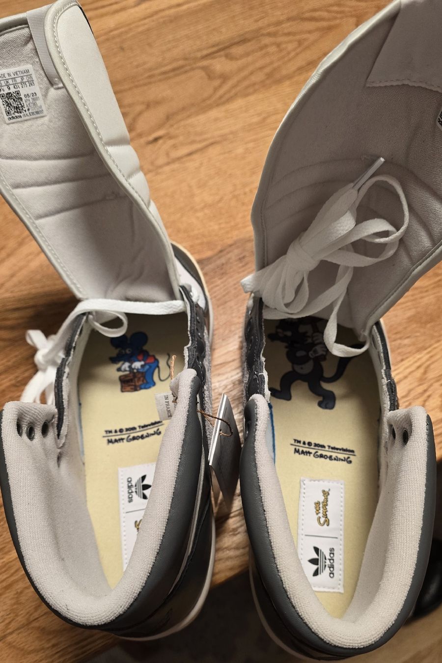 Adidas Scarpe da uomo: Adidas The Simsons gr.43.1/3 – Nuovo e nell'imballaggio originale da Amriswil venduto da newschweiz 3