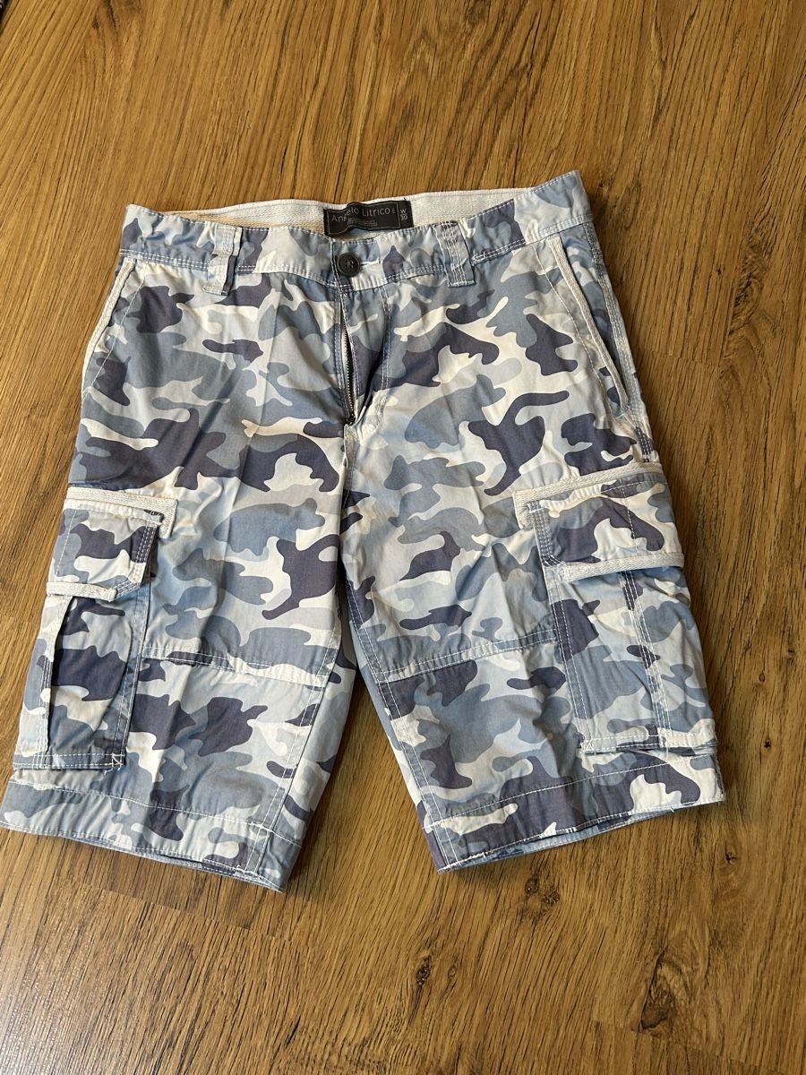 Hosen: Sommer-Shorts – Neu (gemäss Beschreibung) aus Frauenfeld von berk39
