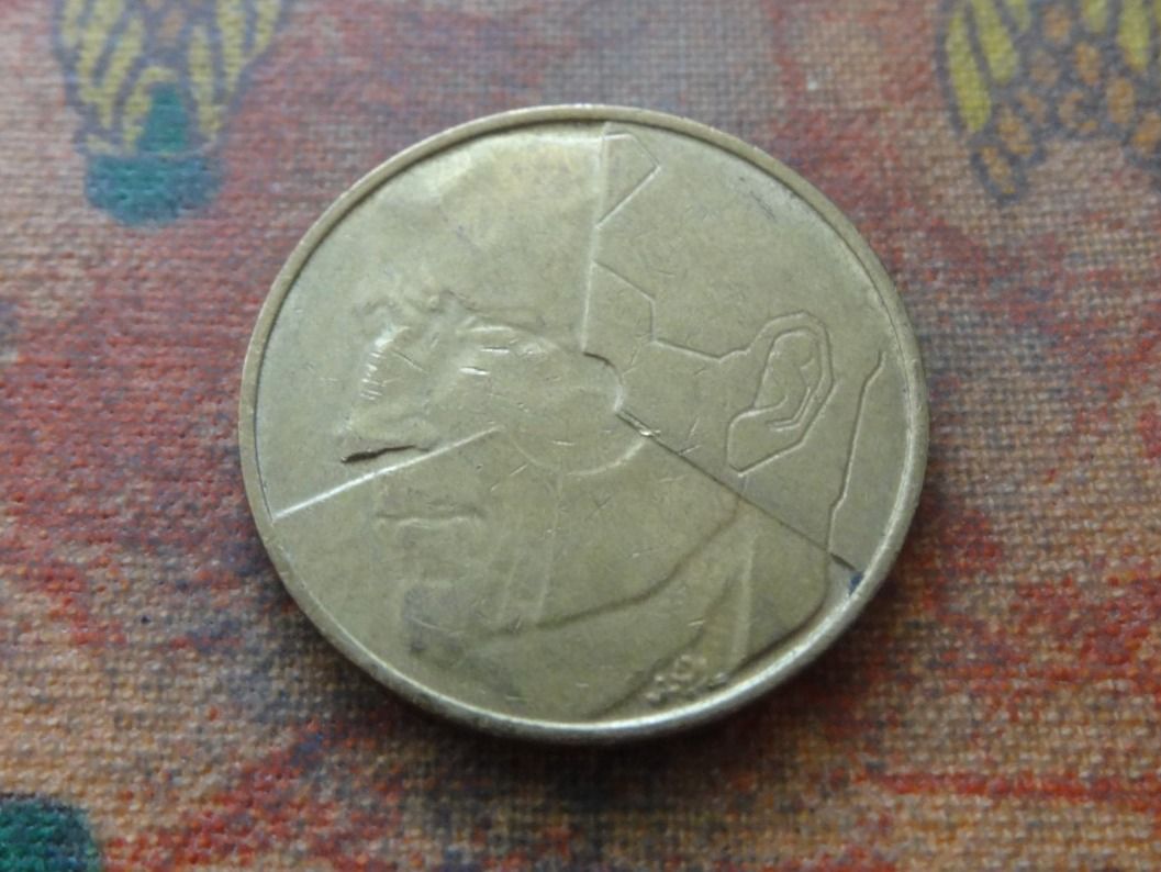 Tutti le monete: BELGIQUE  5  Francs  1988 – Usato da Romanel-sur-Lausanne venduto da Swift13 1