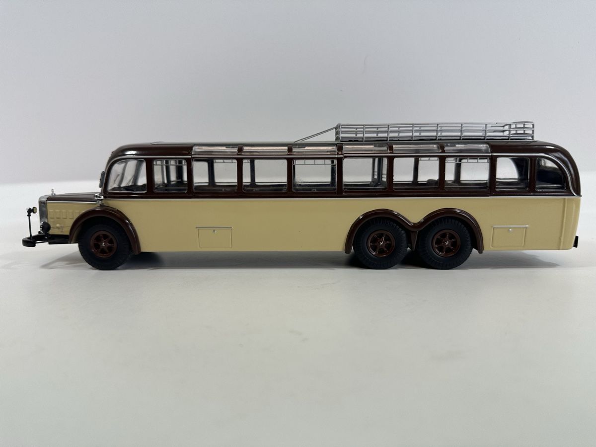 Mercedes-Benz Modellini d'auto: Mercedes CLASSIC BUS 1:43 PREMIUM CLASSIXX – Usato da Zofingen venduto da rf9_x2xt 2
